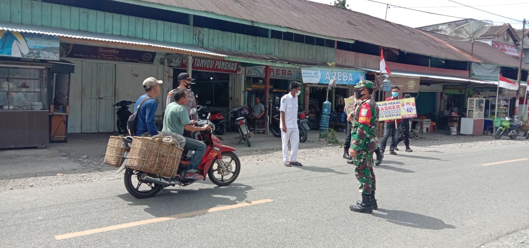 Razia Gabungan, Personel Kodim 0102/Pidie Berikan Himbauan Pengguna Jalan
