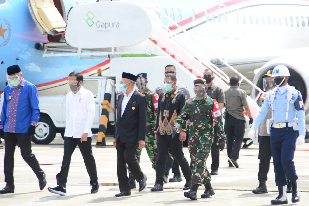 Pangdam IM Beserta Forkopimda Aceh Sambut Kedatangan Presiden RI