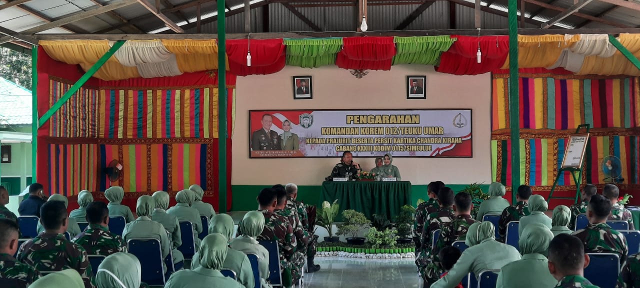 Kunjungan Danrem 012/TU dan Ketua Persit KCK Koorcab Rem 012 PD Iskandar muda beserta rombongan ke kodim 0115/Simeulue