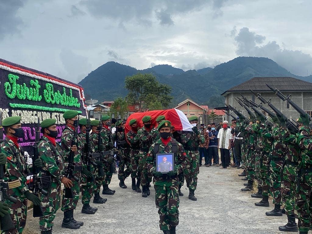 Dandim 0106/Aceh Tengah Pimpin Upacara Pemakaman Militer