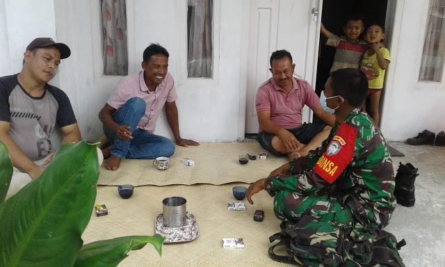 Komsos ke Desa, Babinsa Koramil 05/ Tangan-tangan Ajak Warga Garap Kembali Lahan Sawah