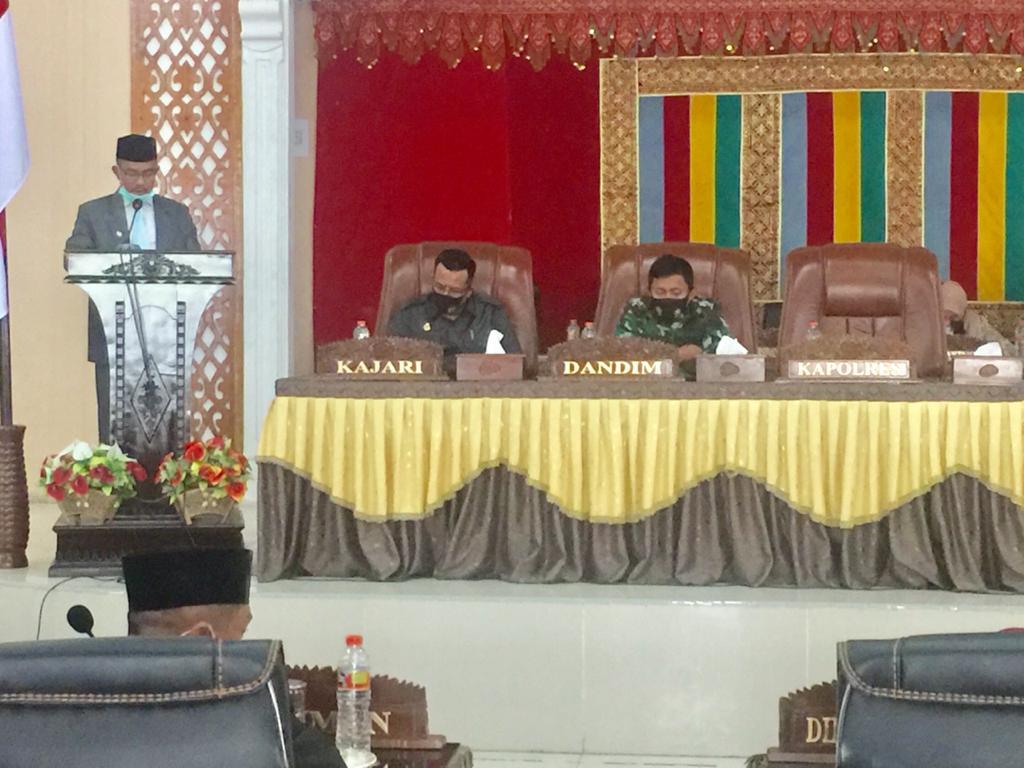 Dandim 0110/Abdya Menghadiri Rapat Paripurna Penyerahan dan Pembahasan Rancangan Qanun APBK P Tahun 2020