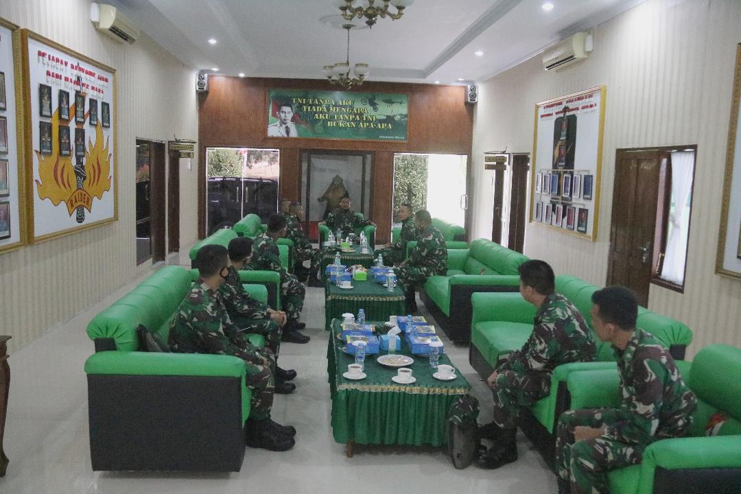 Yonif Raider 112/Dharma Jaya Terima Kunjungan Wasgiat Proggiatter Sterad