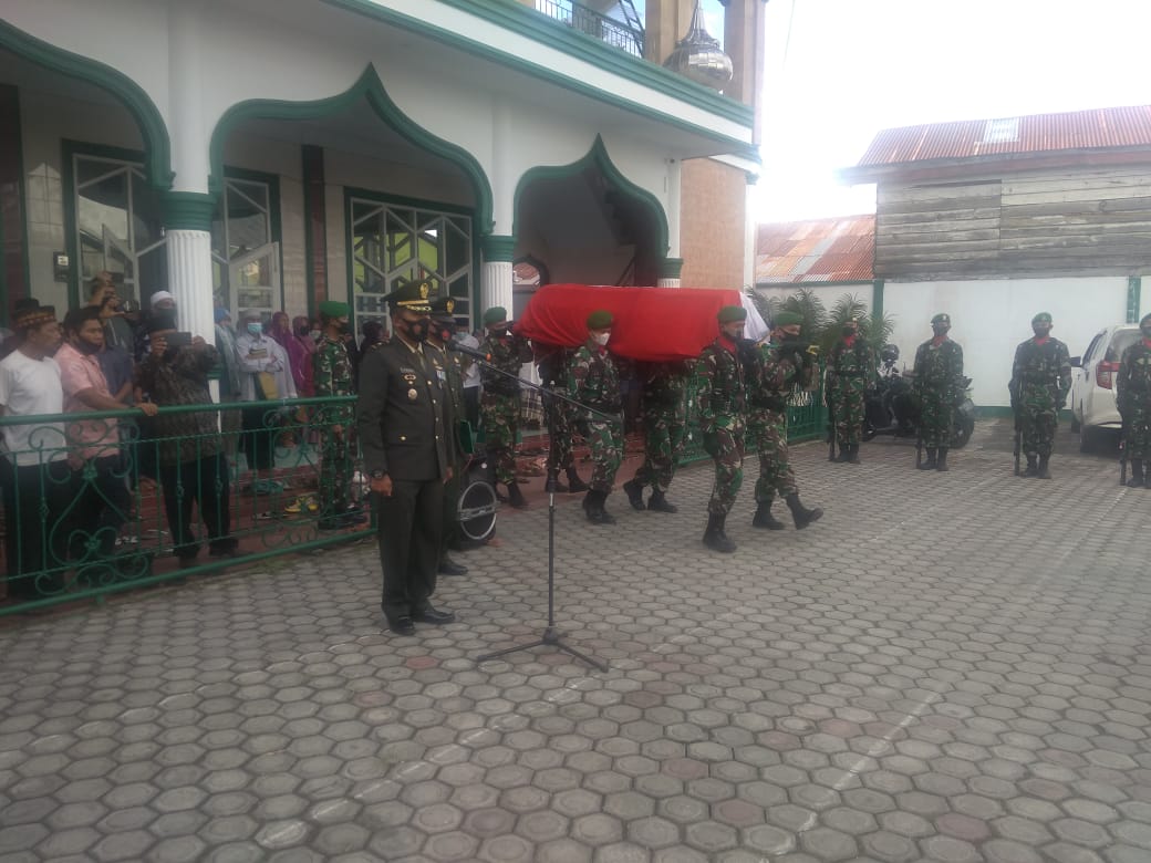 Kodim 0106/Aceh Tengah Gelar Upacara Persemayaman dan Pemberangkatan Jenazah Serda Kusmana