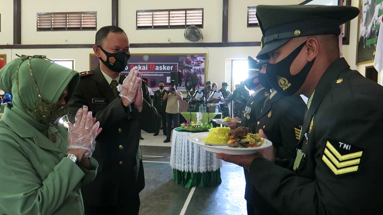 Begini Acara Syukuran HUT Ke-75 TNI di Korem 011 Lilawangsa