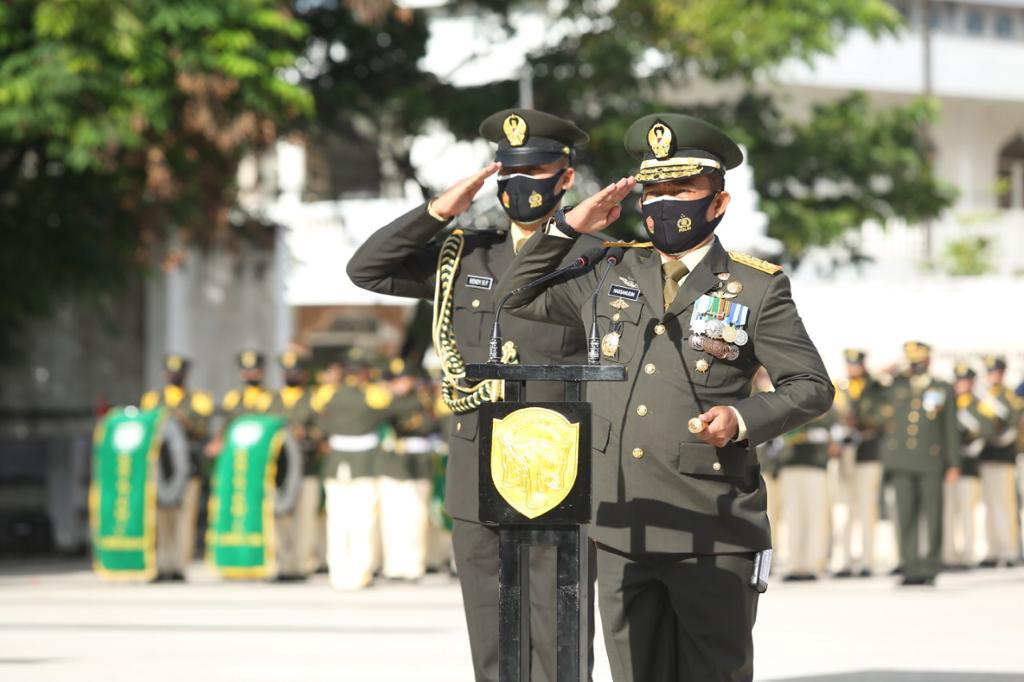 Jelang HUT Ke-75 TNI, Pangdam IM Ziarah ke TMP Ateuk Pahlawan
