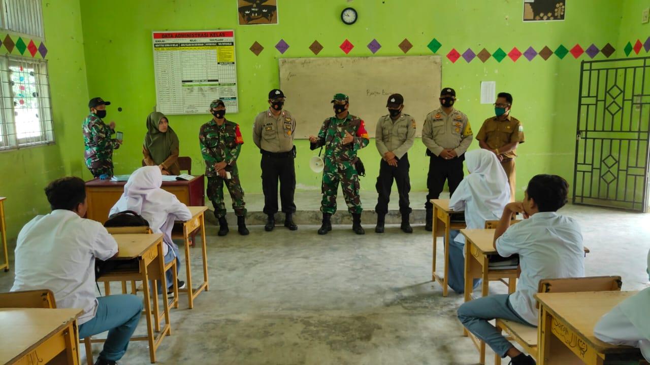 Satgas Covid 19 Melalui Koramil Bersama Instansi Terkait Lakulan Sosialisasi Kesekolah