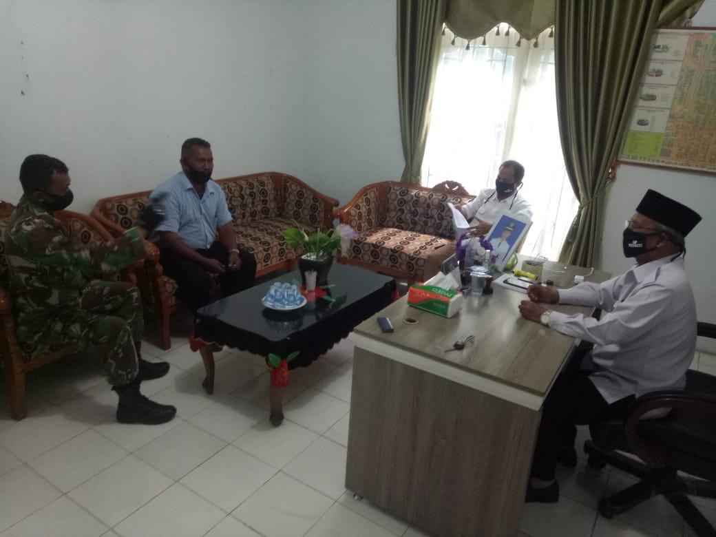 Anjang sana Babinsa Koramil 14/Baiturrahman Dengan Aparatur Desa Binaan  