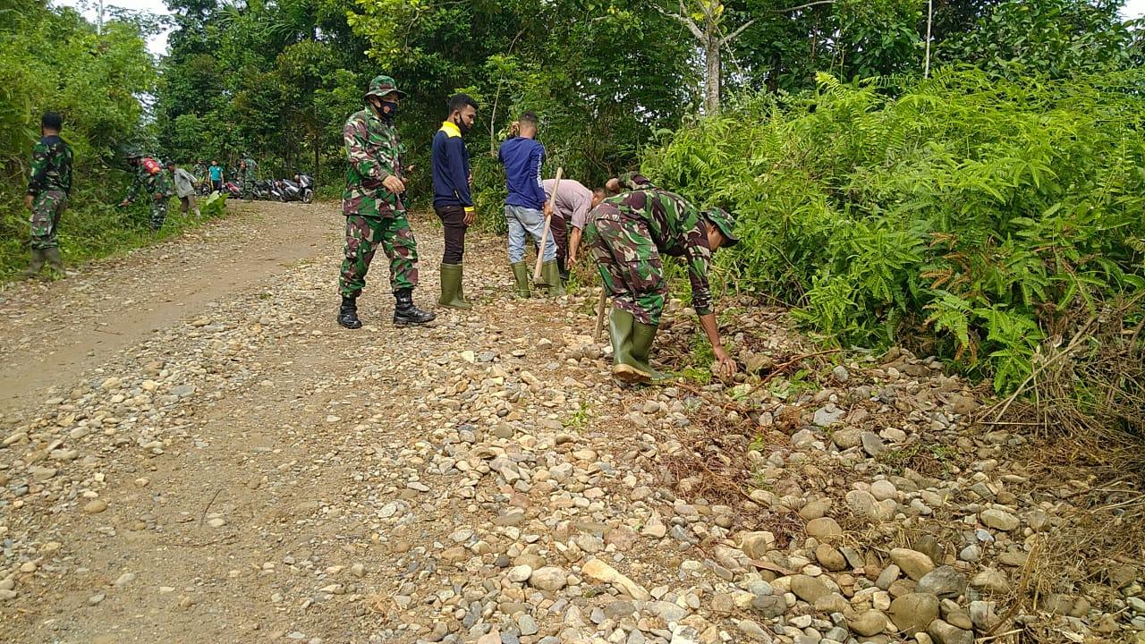 Capai Hasil Pengerjaan Yang Maksimal, Satgas TMMD Ke- 109 Kodim 0110/Abdya Gelar  Kegiatan Karya Bakti Bersama Masyarakat