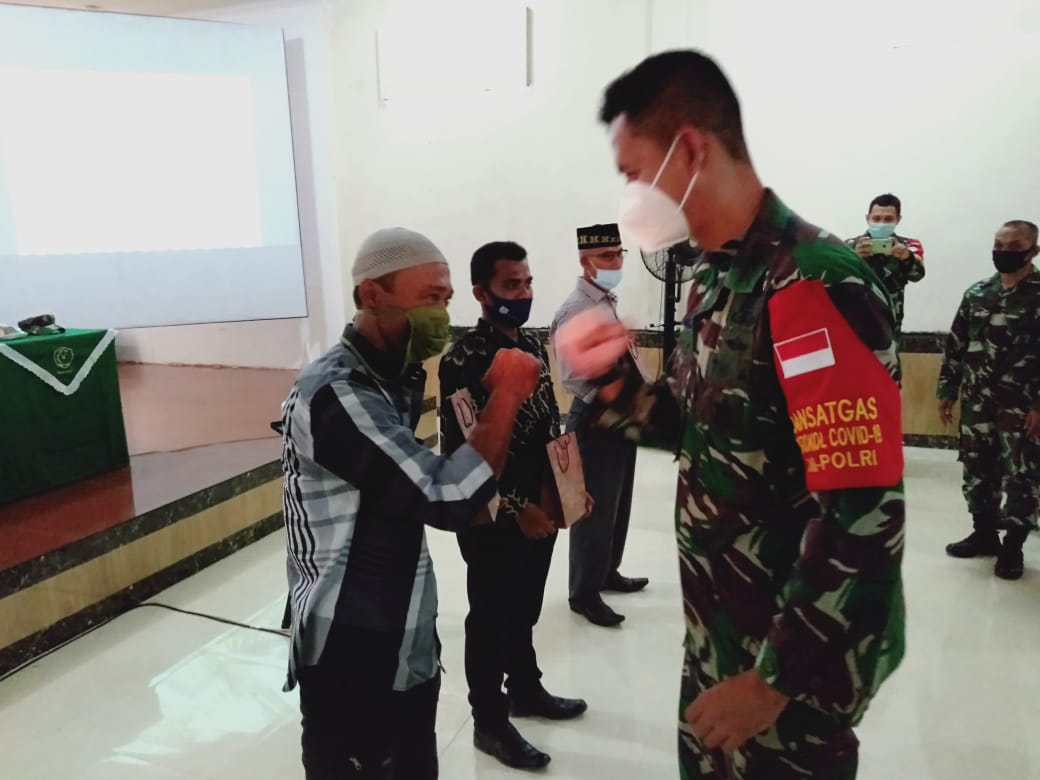 Binkomsos dengan Komponen Masyarakat, ini Pesan Dandim 0103/Aut