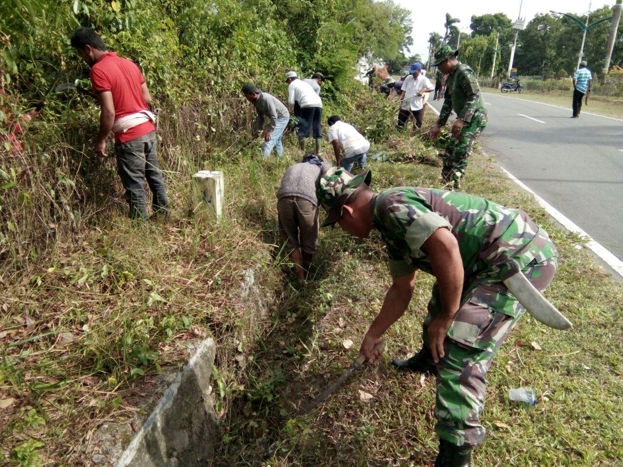Karya Bakti Babinsa Dan Masyarakat Guna Mempererat Silaturahmi