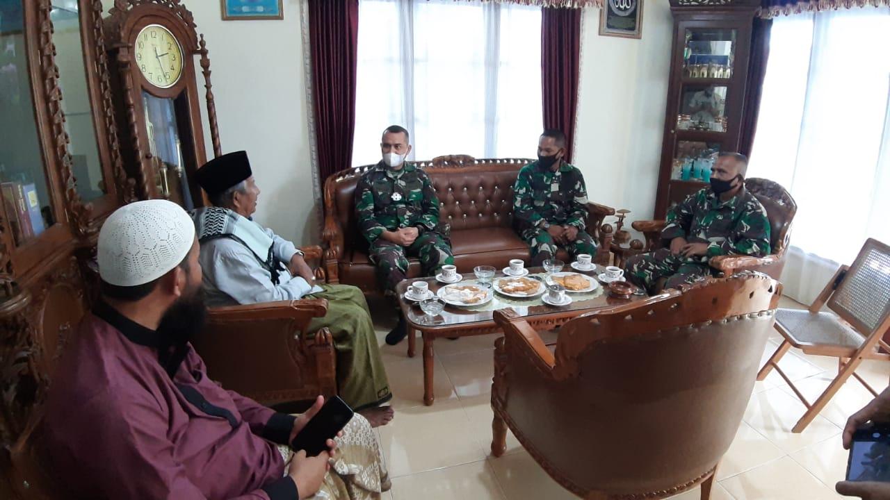 Jalin Silaturrahmi, Dandim Aceh Selatan Komsos Dengan Pimpinan Ponpes Ashabul Yamin Bakongan