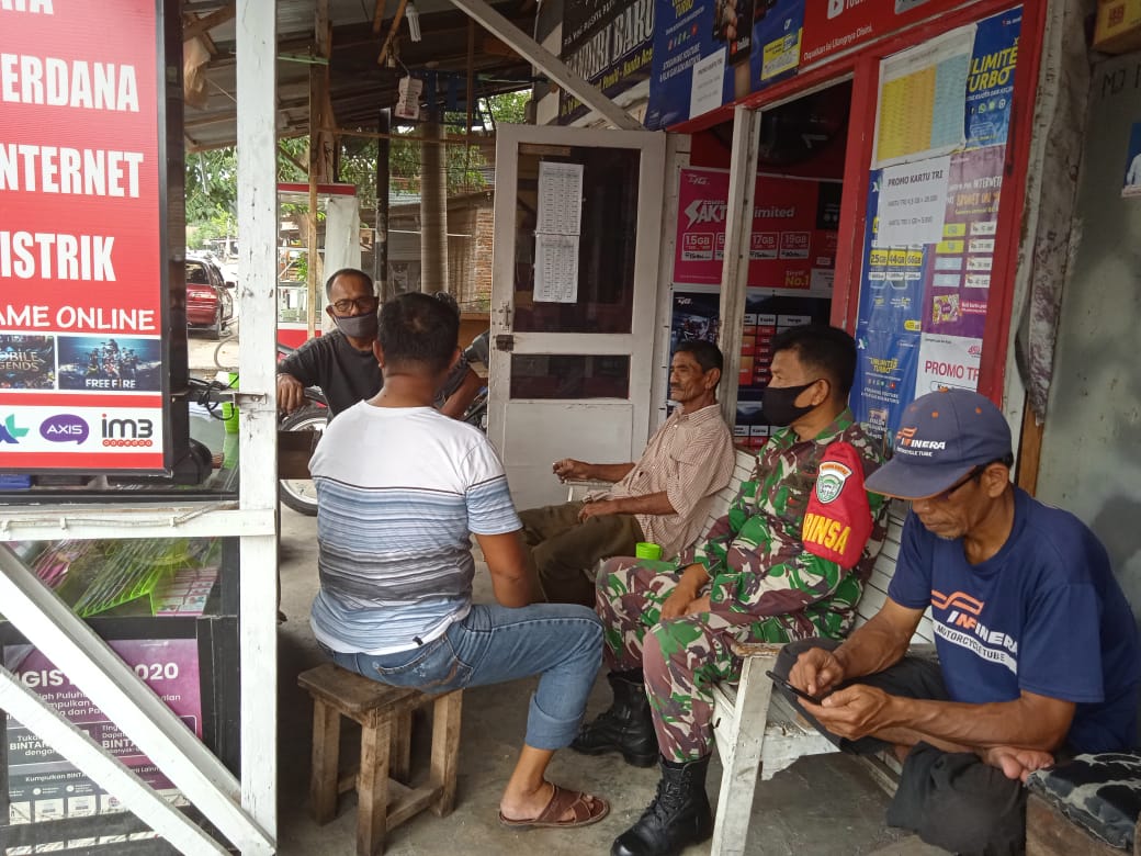 Pendekatan Babinsa Koramilb04/Lhong Dengan Masyarakat