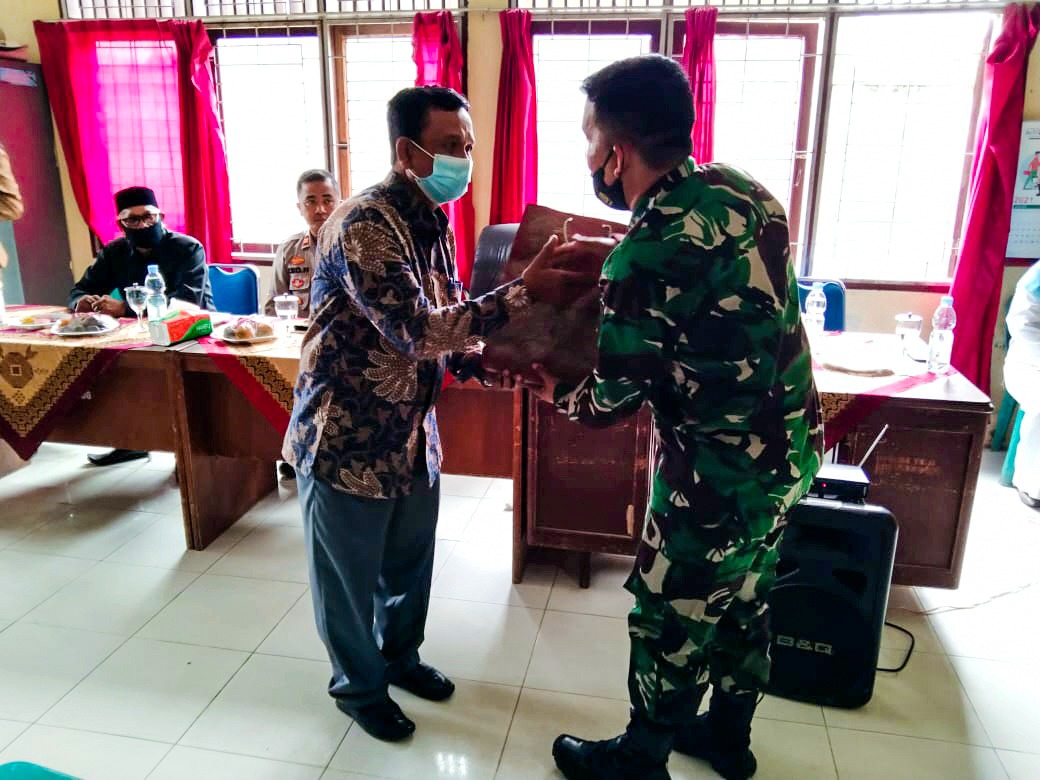 Camat Birem Bayeun Purna Tugas, Ini Kata Danramil 11/Brb Saat Kegiatan Pelepasan