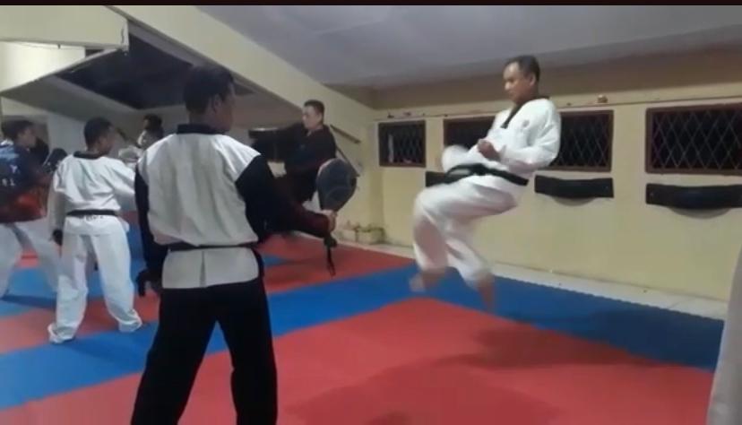 Persiapan PORA, Atlit Taekwondo Aceh Utara Latihan Bareng Danrem