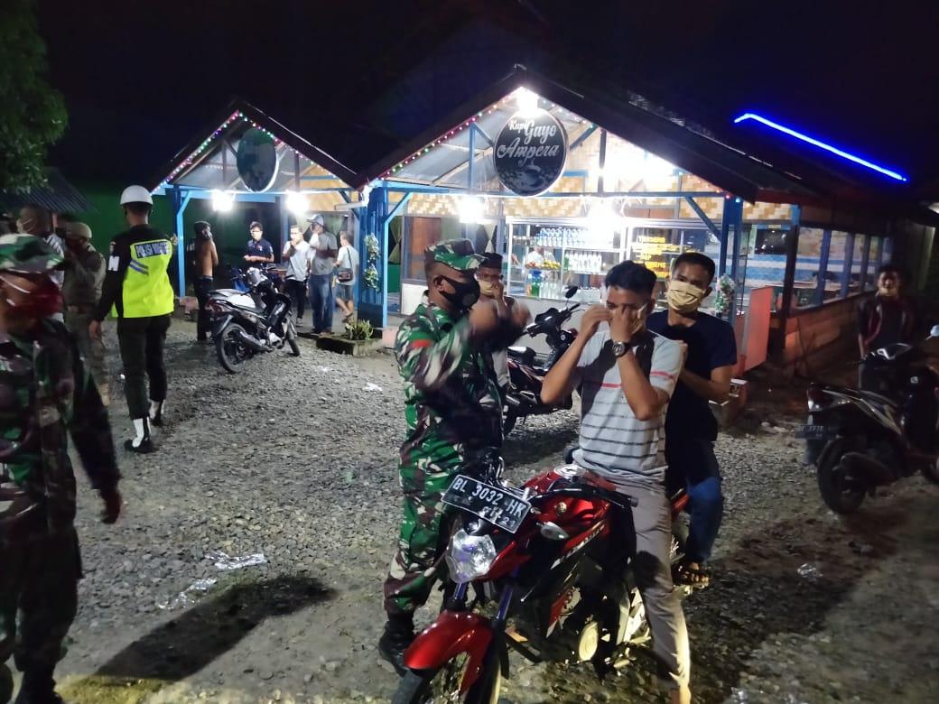 Ciptakan Kondusifitas, Aparatur Gabungan Laksanakan Patroli Jelang Tahun Baru