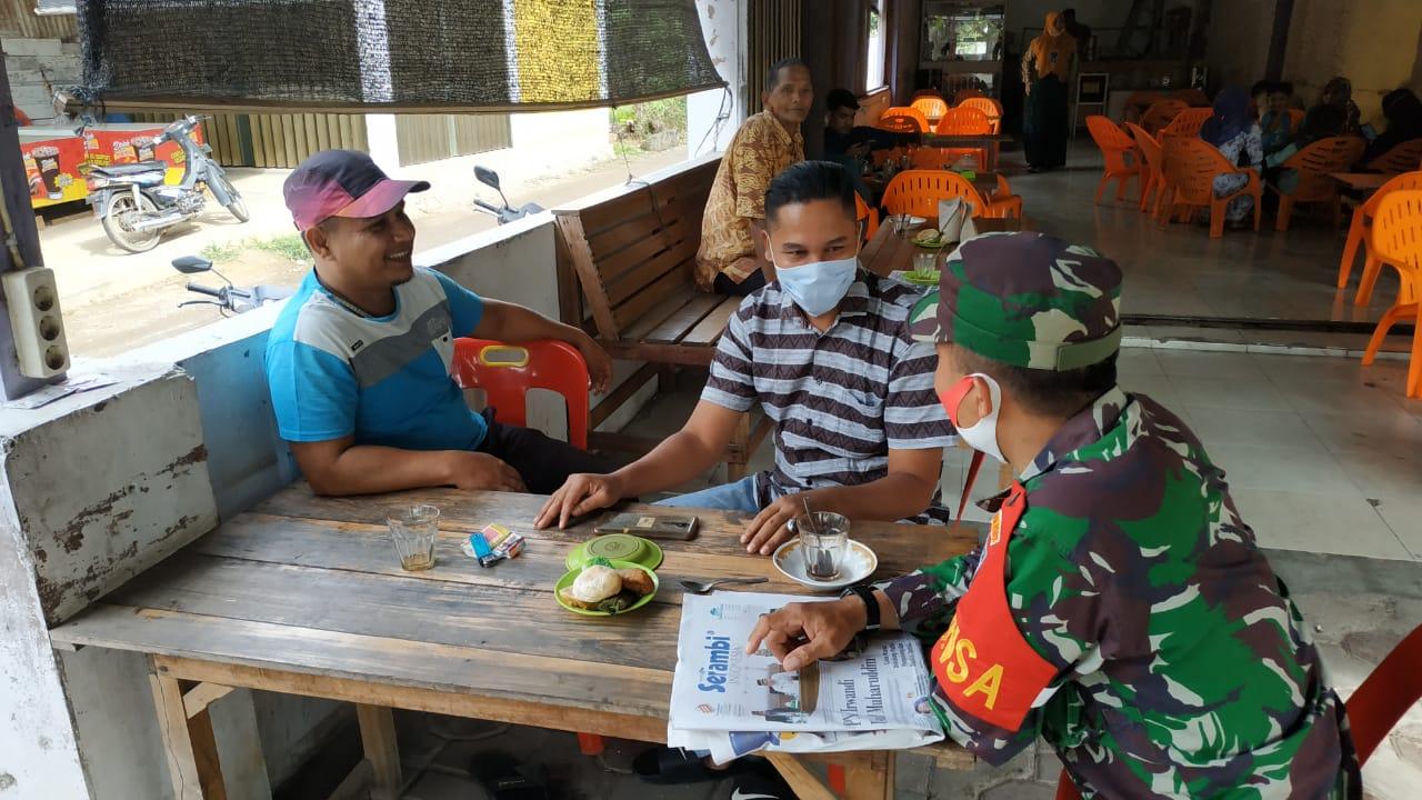 Komsos Babinsa Sertu Sunarman Sinaga Sambung Tali Silaturahmi