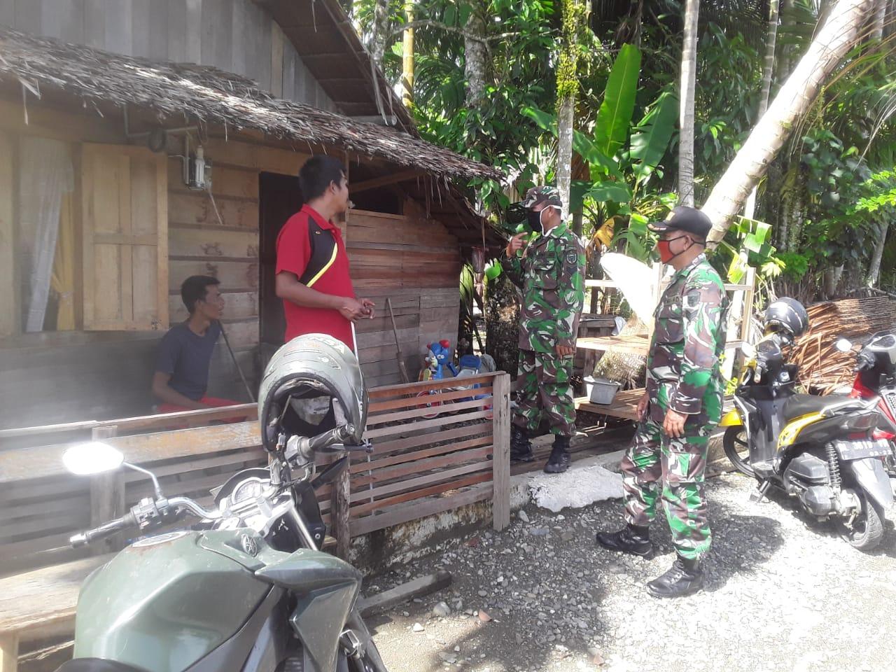 Babinsa Laksanakan Silaturahmmi dengan Masyarakat