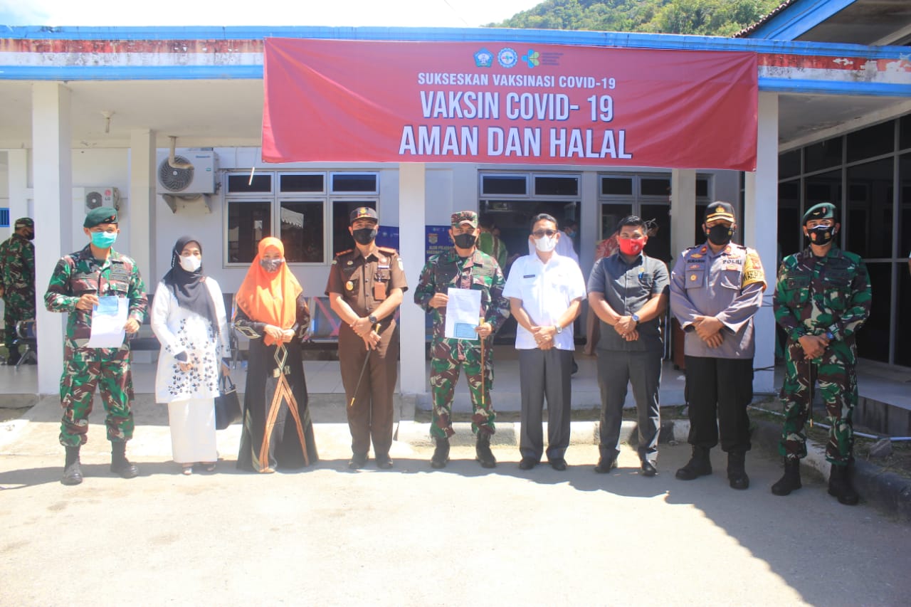 Dandim 0107/Aceh Selatan Orang Pertama Yang Berhasil di Vaksinasi