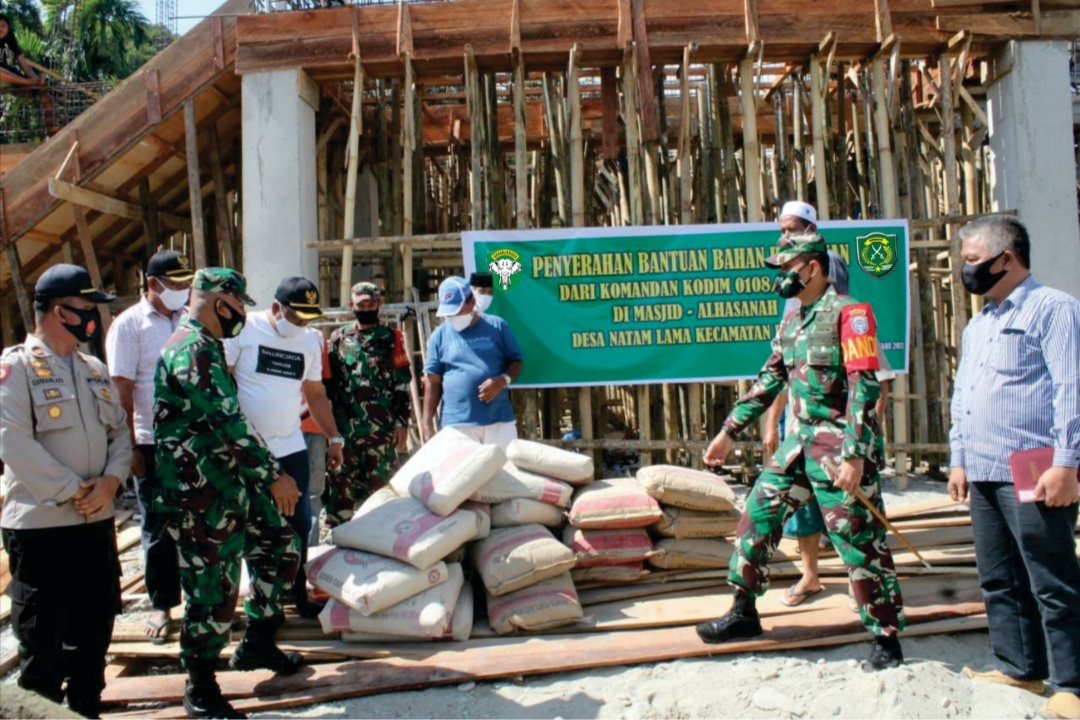 Dandim Agara Melaksanakan Komsos Bersama Masyarakat Wilayah Kec . Badar