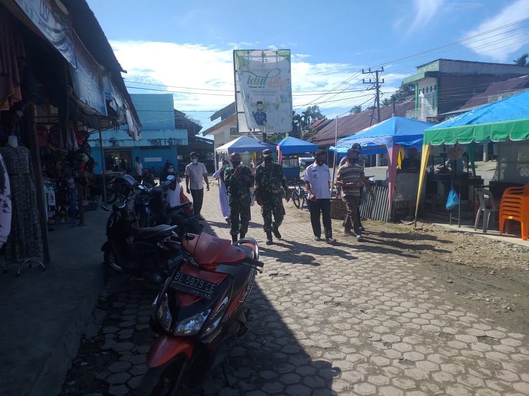 Ini Cara Anggota Koramil 05/Tangan-Tangan Dan Muspika Dalam Memutus Mata Rantai Penyebaran Covid 19