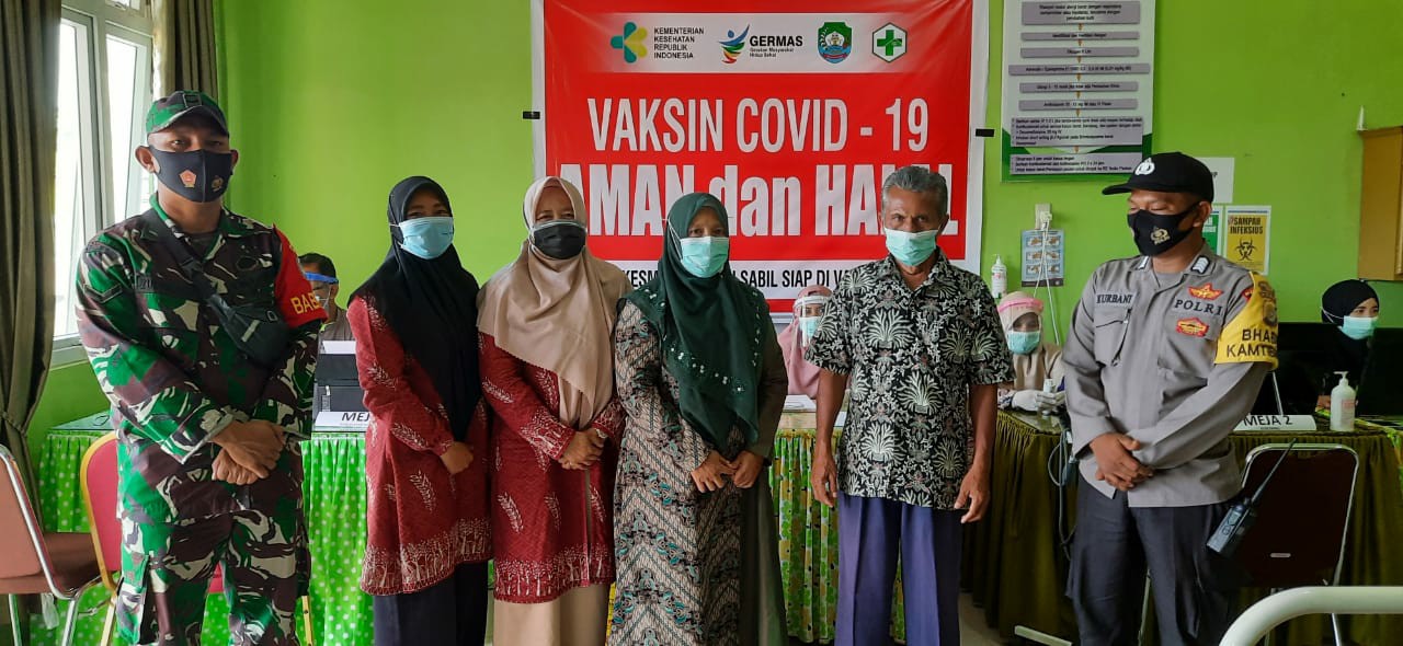 Babinsa Pantau Penyuntikan Vaksin Kepada Petugas Kesehatan Kecamatan Lembah Sabil