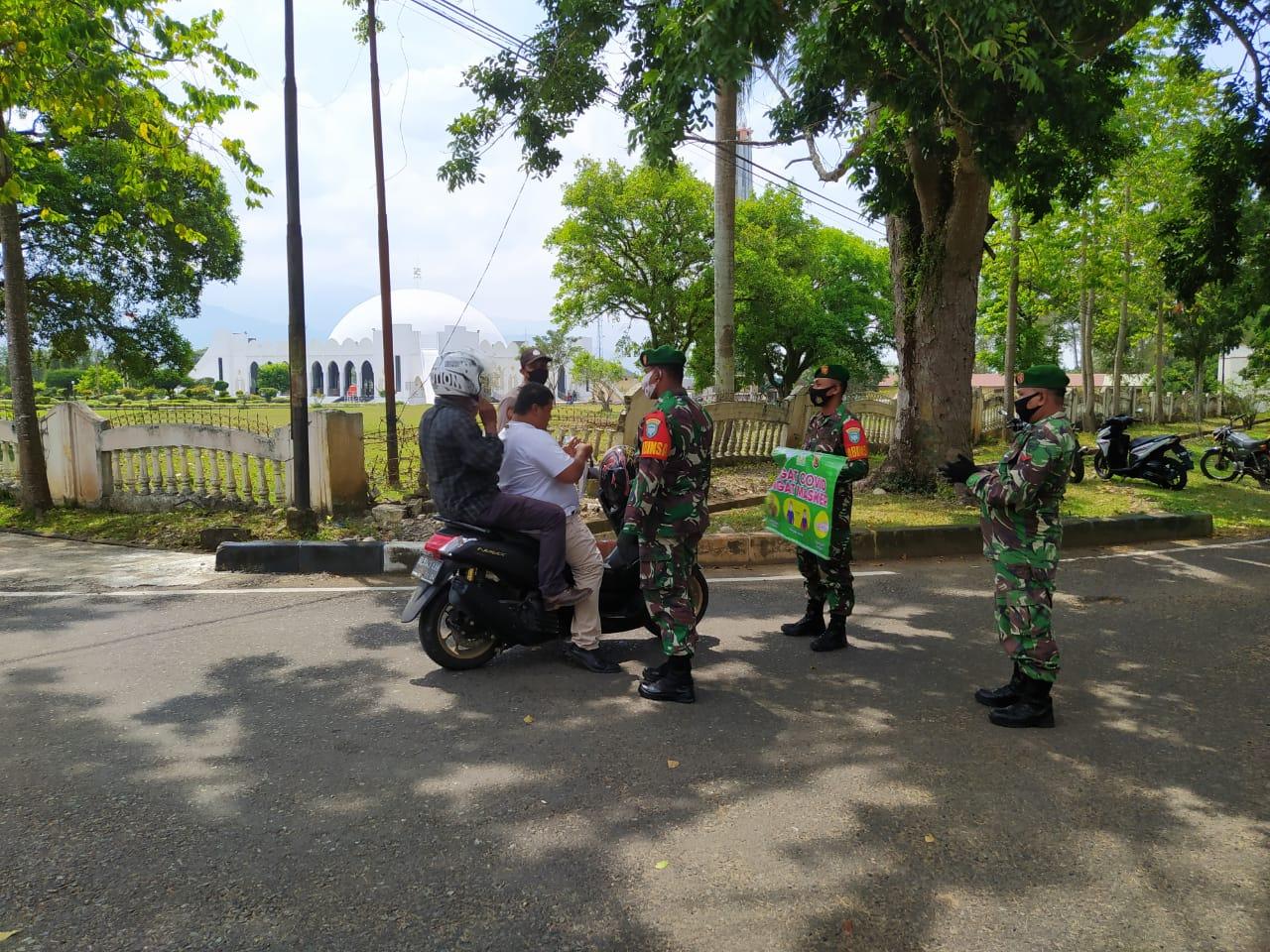 Babinsa Babinkamtibmas Solid Himbau Prokes