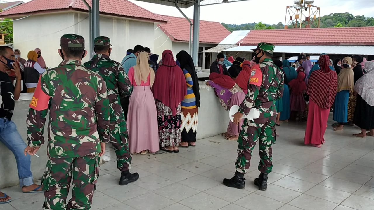 GUGAH KESADARAN MASYARAKAT PADA SAAT BERAKTIVITAS DILUAR RUMAH, POSRAMIL O8/SETIA GENCAR GELAR SOSIALISASI