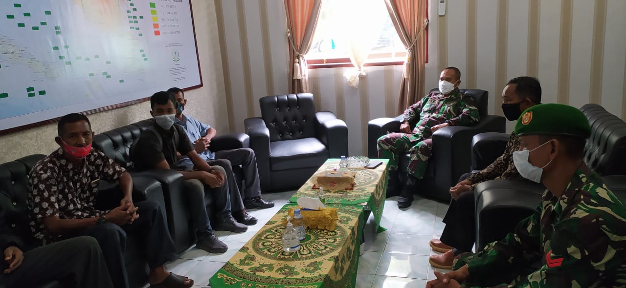 Dandim melaksanakan kegiatan Temu Ramah dengan Orang Tua/Wali calon siswa Tamtama PK TNI AD Gelombang I TA. 2021 di Makodim.