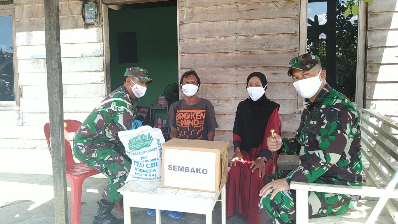 Wujud Kepedulian Dandim 0102/Pidie Kepada Warga Yang Kurang Mampu Di Wilayahnya