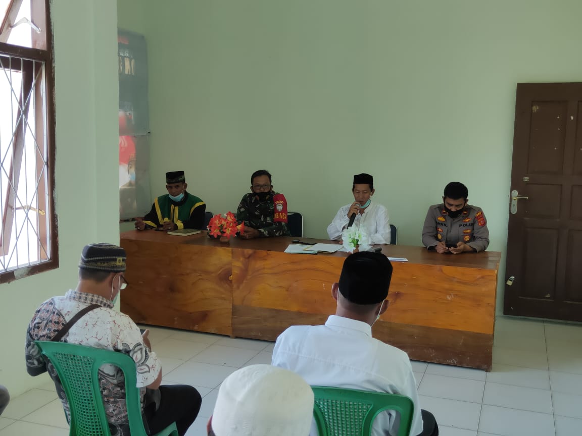 Babinsa Koramil 07/Bahbarot Hadiri Pelantikan PJ Keucik