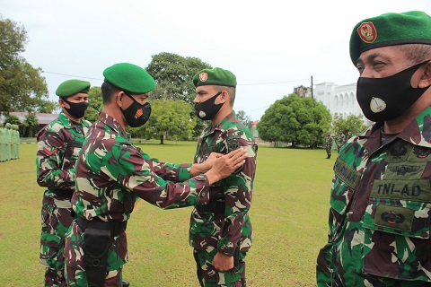 Dengan penuh Semangat 47 orang Prajurit Bintara dan Tamtama Kodim 0116/Nagan Raya Laksanakan Upacara Kenaiakan Pangkat