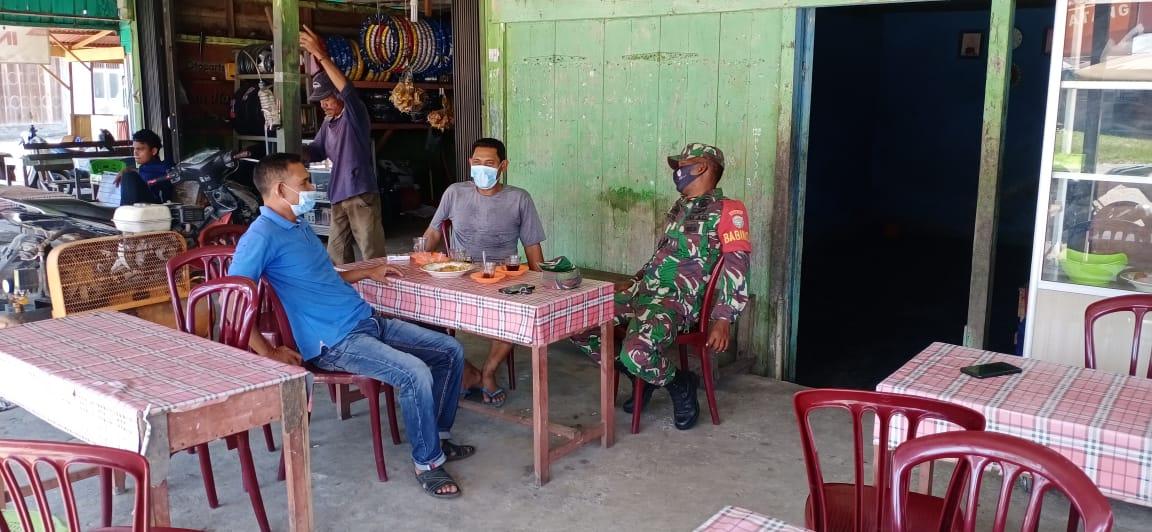 Pasca Libur Lebaran, Babinsa Koramil 08/Bakongan Pantau Desa Binaan