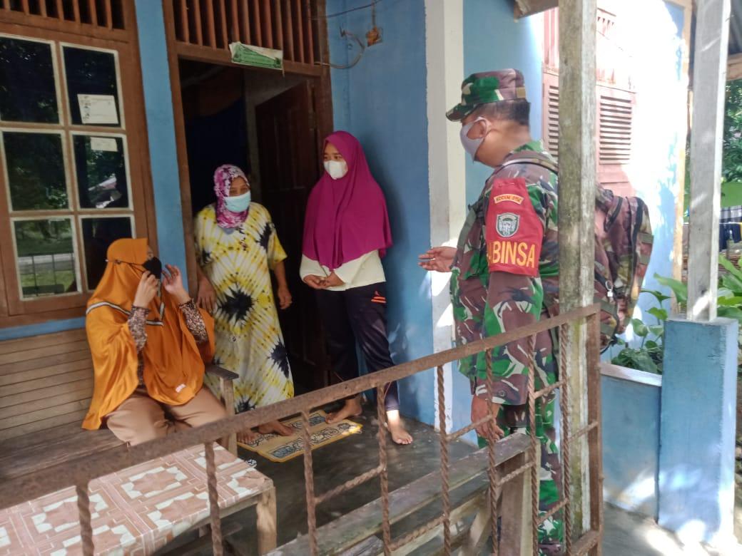 Babinsa Panga Peduli Kesehatan dan Keselamatan Warga Dimasa Pandemi