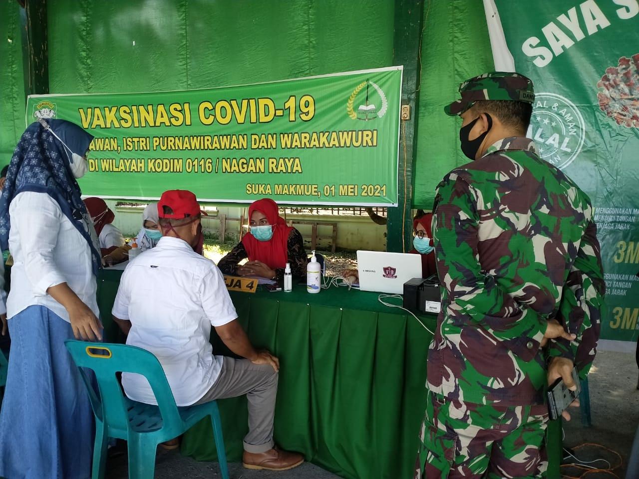Kodim 0116/Nagan Raya Gelar Vaksinasi Kepada Purnawirawan dan Warakawuri