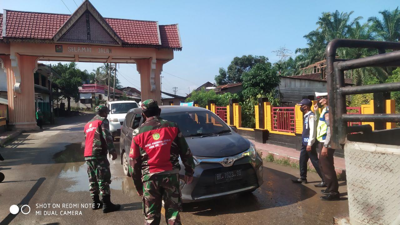 Petugas Gabungan, Perintahkan Putar Balik Arah Kendaraan Pribadi