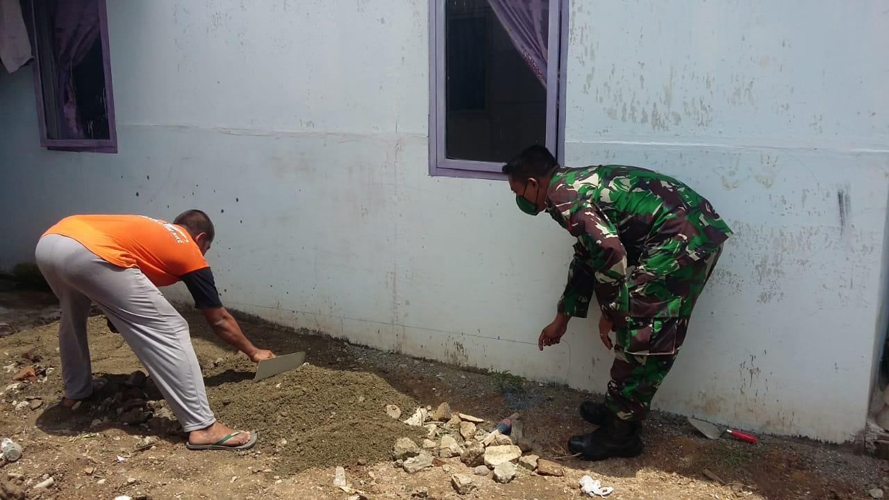 Kopda Rinto Bantu Rehab Rumah Milik Warga Binaan