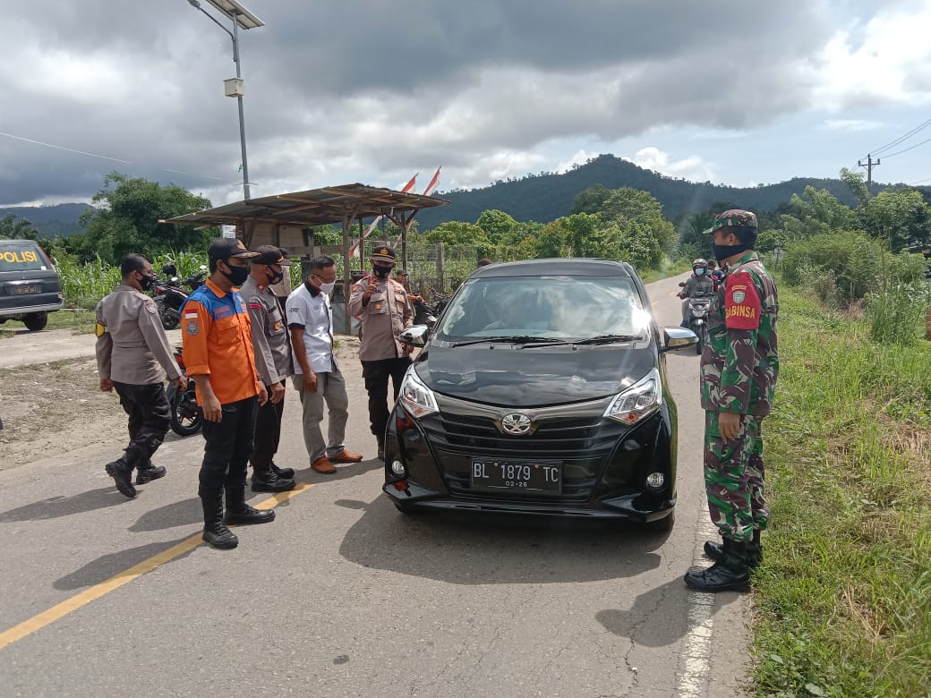 Hambat Penyebaran Covid-19, Personil Gabungan TNI/Polri dan Dinas Terkait Tingkatkan Pelaksanaan PPKM Mikro di Trumon Tengah