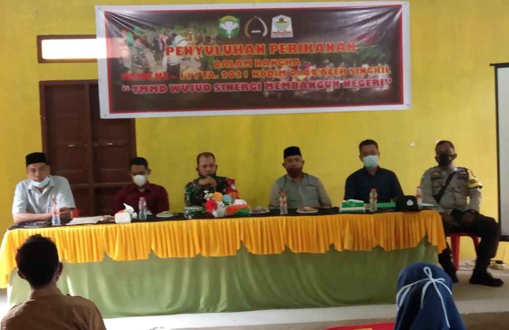 Satgas TMMD Reguler Ke-111 Kodim 0109/Aceh Singkil Berikan Penyuluhan Perikanan Kepada Warga