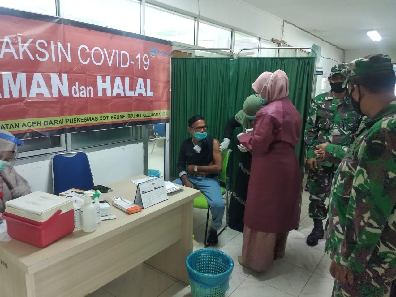 Prajurit Kodim 0105/Abar Kawal Vaksinasi Lansia Tahap 1 Di Tiga Kecamatan Yang Ada Di Aceh Barat