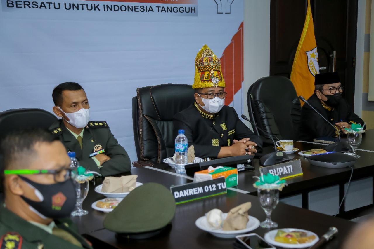 Dandim Aceh Barat Bersama Forkopimda Dengarkan Amanat Presiden Rl Secara Virtual Dalam Upacara Hari Lahir Pancasila