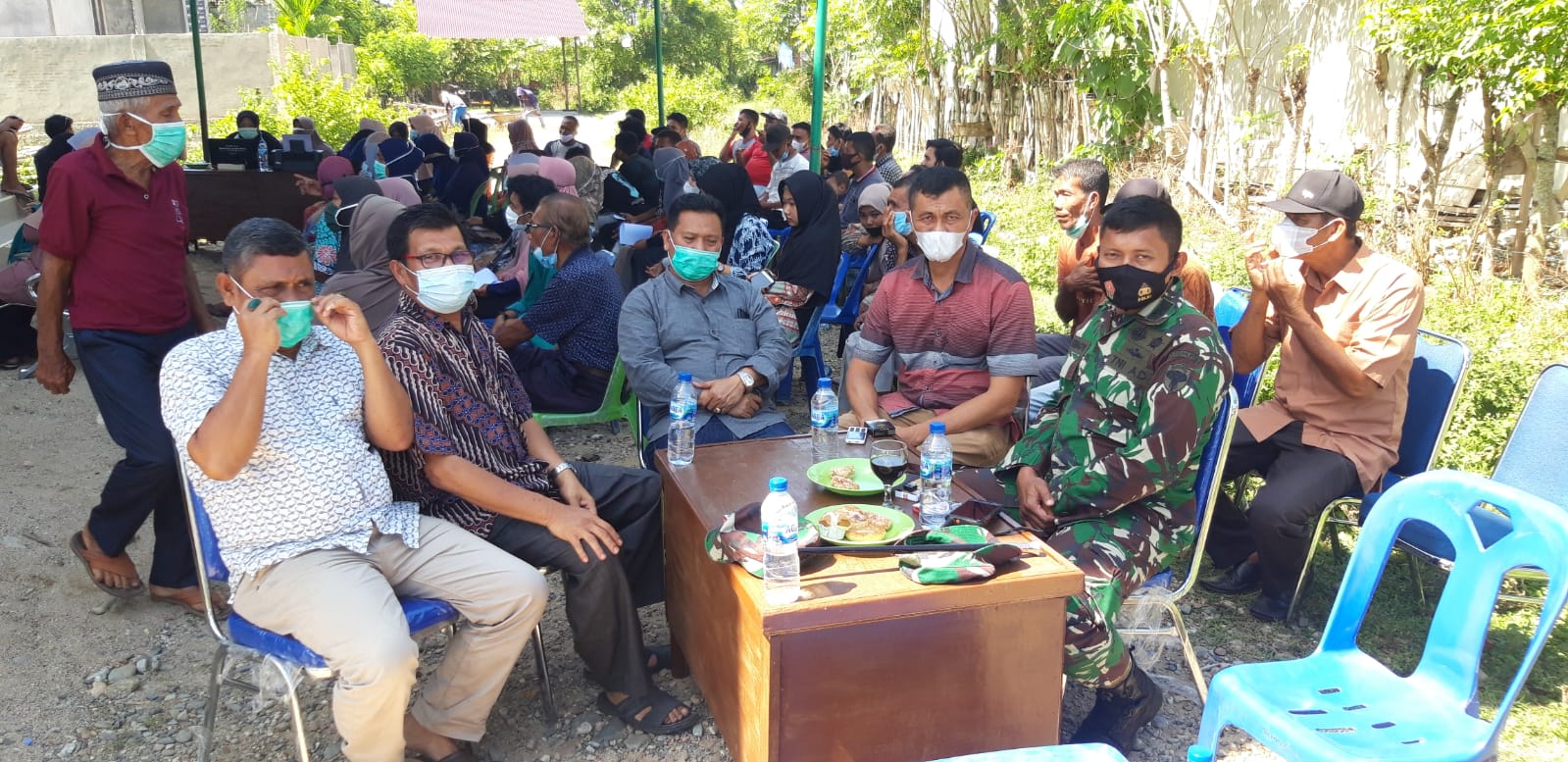 Dandim 0110/Abdya, Sambangi Tempat Vaksinasi di Kantor Keucik Padang Baru
