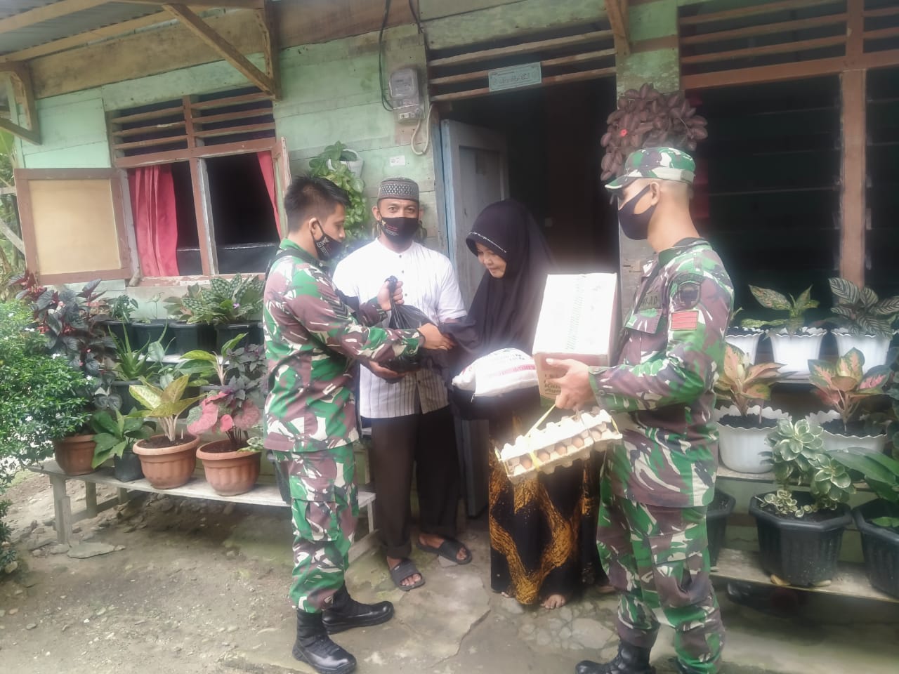 Program Jum’at Berkah Kodim 0104/Atim Berbagi Terus Digalakkan