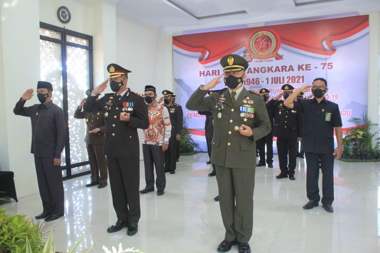 Dandim Aceh Selatan Hadiri Peringatan HUT Bhayangkara Ke 75 Yang di Gelar Secara Virtual di Mapolres