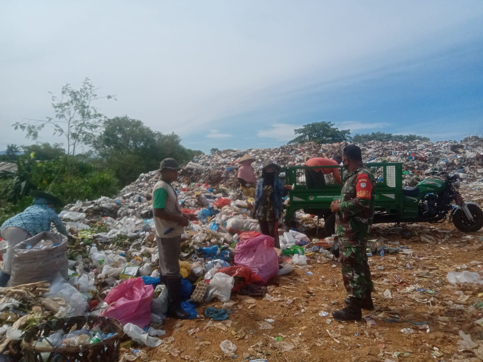 Ciptakan Hidup Sehat, Ini Nasehat Babinsa Kepada Warga