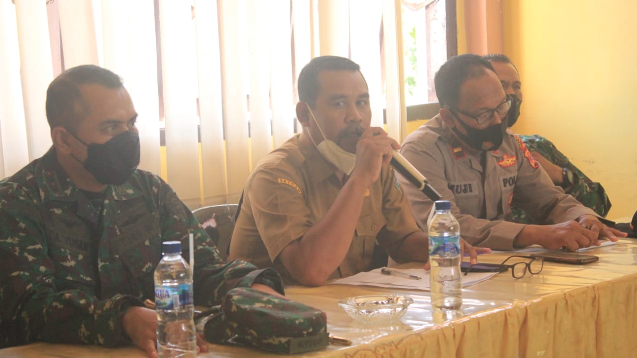 Dandim Asel Hadiri Rakor Upaya Percepatan Vaksinasi Dengan Forkopimcam dan Seluruh Kades Kecamatan Pasie Raja