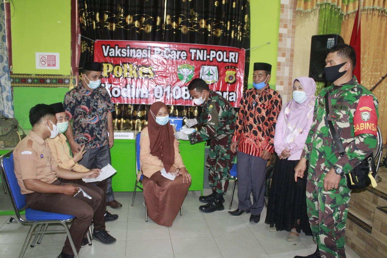 Vaksinasi Covid – 19 MAN 1 Kutacane Bersama Kodim 0108/Agara