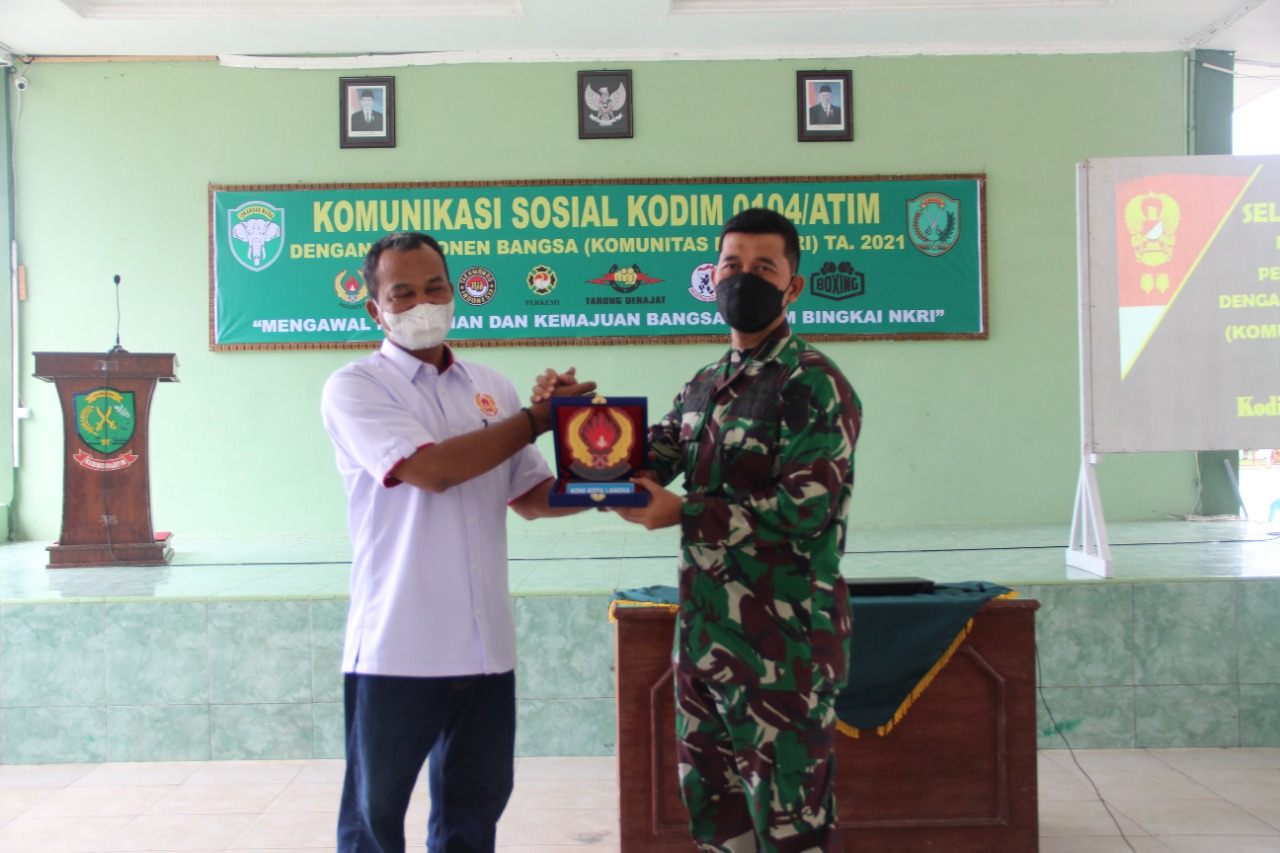 Kodim 0104/Atim Gelar Komsos Dengan Komunitas Beladiri