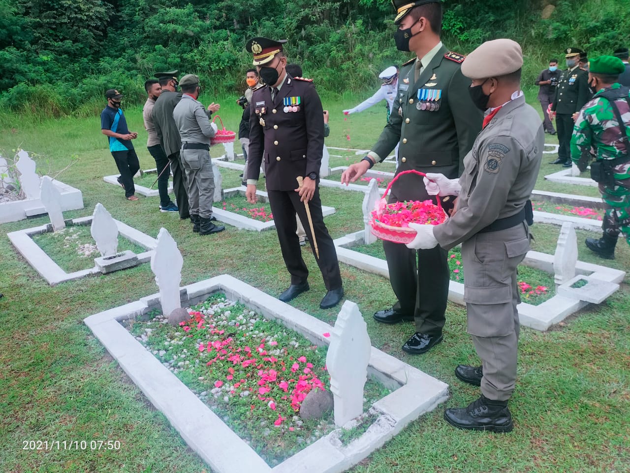 Dandim 0103/Aceh Utara Hadiri Upacara Ziarah Nasional Hari Pahlawan.