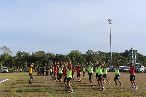 DENGAN SEMANGAT SELURUH ANGGOTA KODIM 0116/NAGAN RAYA LAKSANAKAN GARJAS PERIODI II